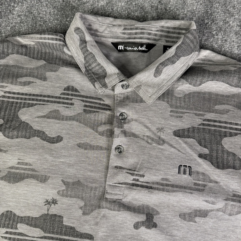 Travis Mathew Beachside Stealth Polo Shirt Men XL Gray Camo Palm Tree Golf